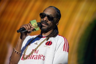 Image of Snoop Dogg via stedalle/Shutterstock