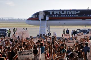 Trump plane image via Joseph Sohm/Shutterstock