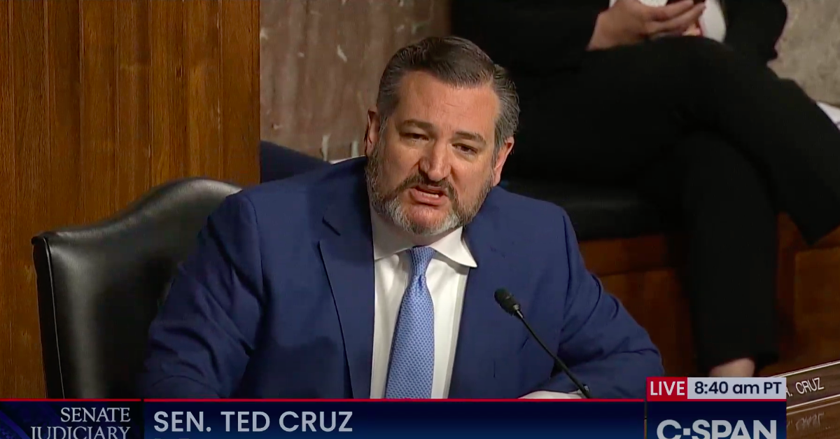 Big tits young girl and old man porn Cruz Falsely Tells Doj Netflix Movie Depicts A Minor Nude Law Crime