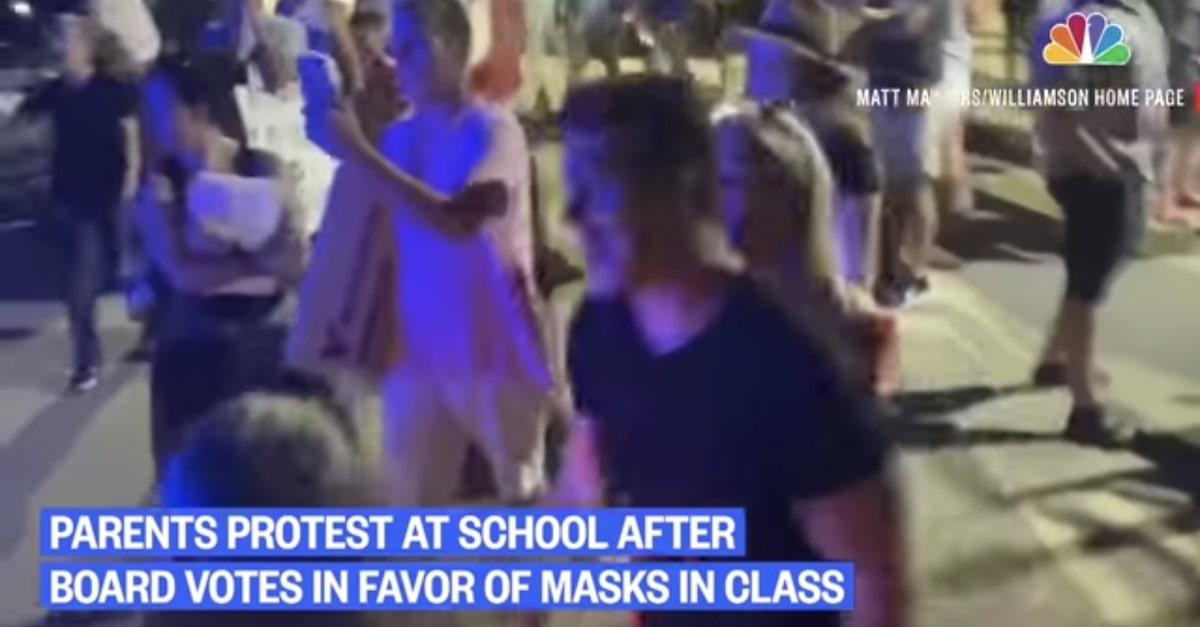 Tennessee parents protest mask mandates