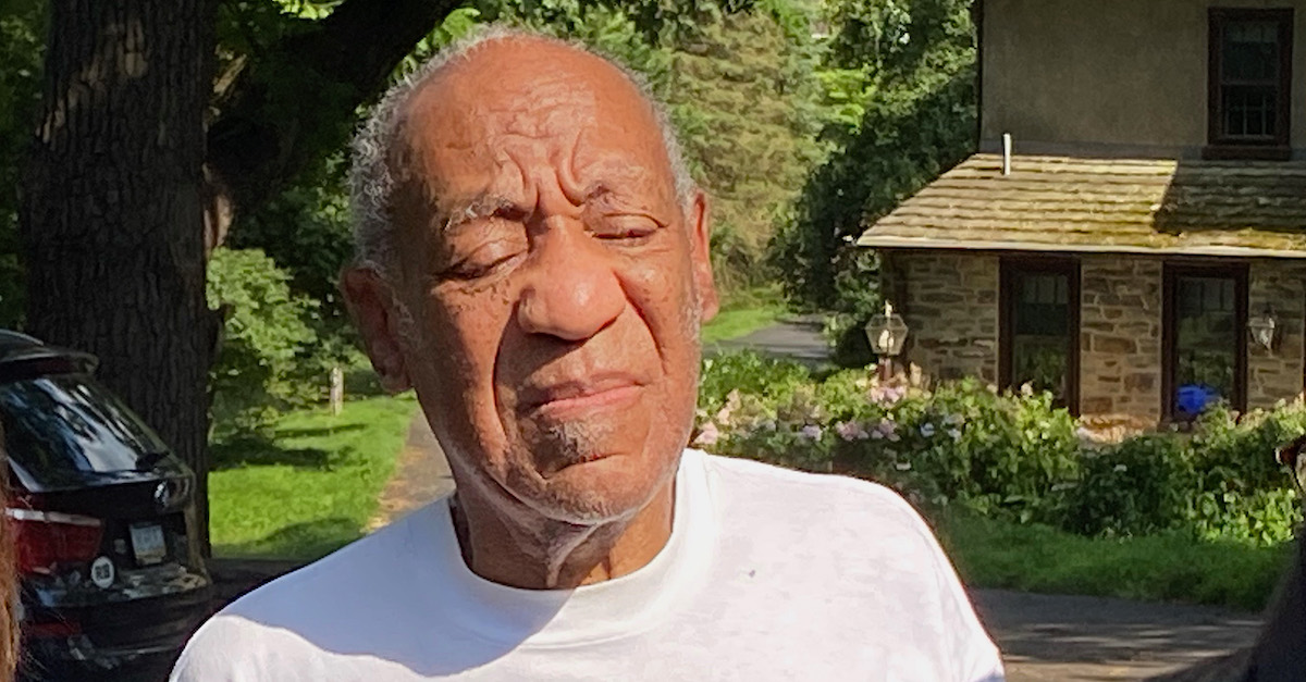 Bill Cosby speaks to reporters outside of his home on June 30, 2021 in Cheltenham, Pennsylvania. Bill Cosby was released from prison after court overturns his sex assault conviction. (Photo by Michael Abbott/Getty Images)
