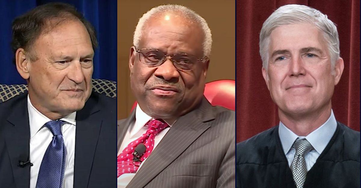 Justices Samuel Alito, on the left; Center: Clarence Thomas, in the center; Neil Gorsuch, on the right