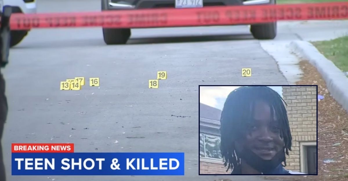  The 400 artifact  of W. 110th Street successful  the Roseland vicinity  of Chicago, Ill., wherever  Syruss Box, Jr. was changeable  and killed (WLS/YouTube). 
