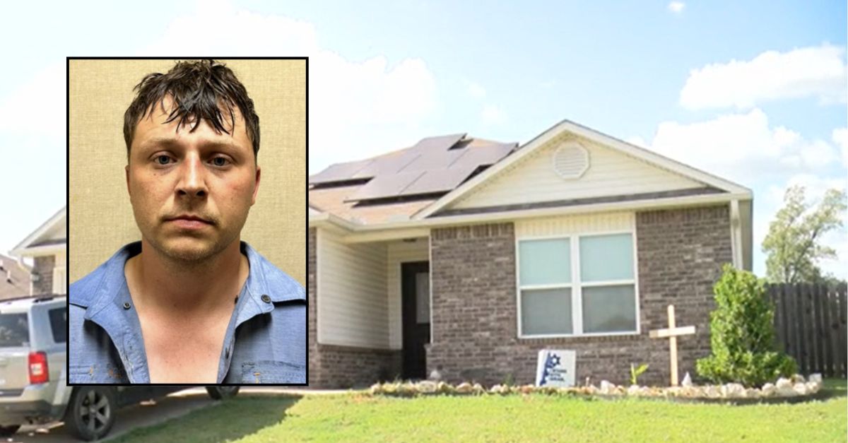 Man arrested for triple murder of parents and sister