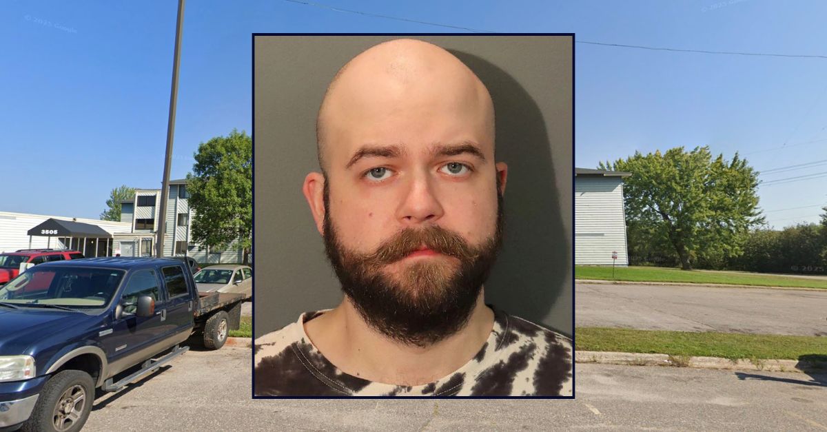 Inset: Daniel James Dale (St. Louis County Jail). Background: The apartment complex in Minnesota where Dale allegedly killed a man he had just met (Google Maps).