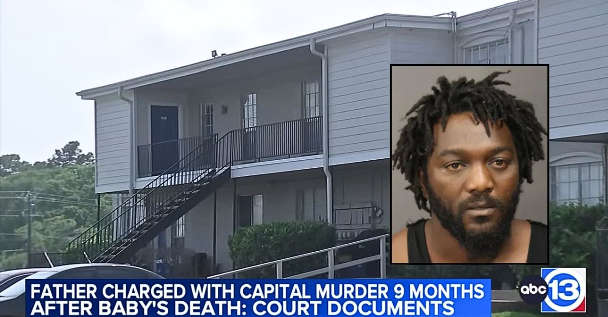  The Texas flat  analyzable  wherever  Christopher Jenkins allegedly killed his 7-week-old lad   (KTRK/YouTube).