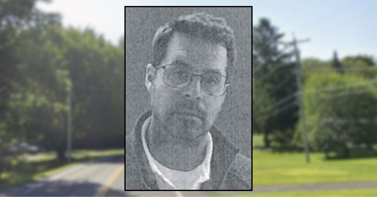 Man allegedly pointed gun and chased lost teenager