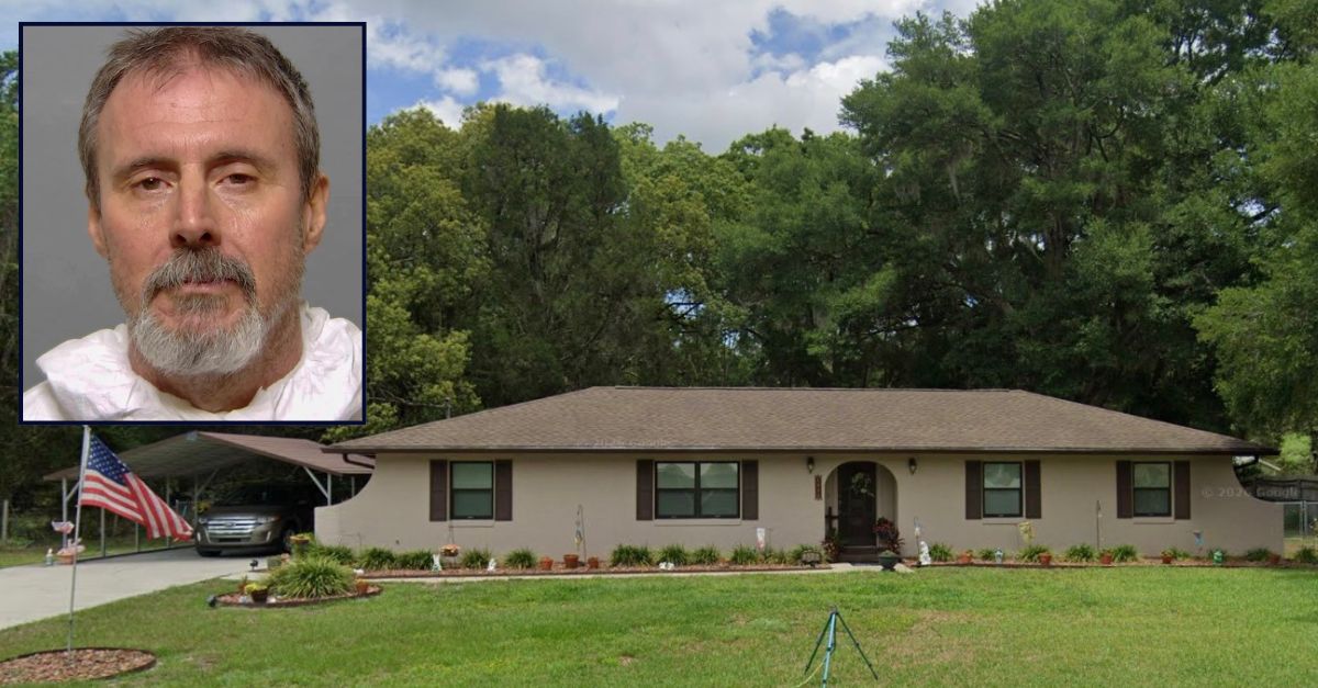 Inset: Derek D. Vaughn (Sumter County Jail). Background: The home Florida where Vaughn allegedly killed his mother (Google Maps)