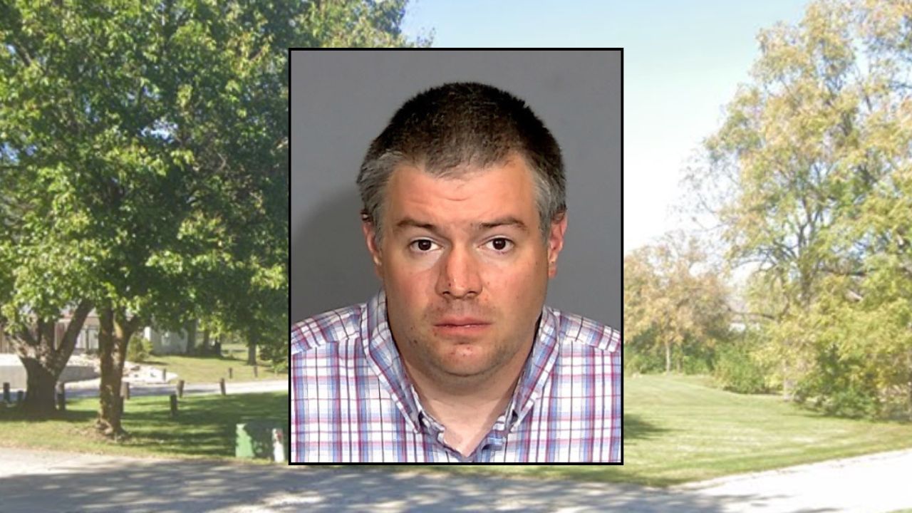 Inset: David C. White (Marion County Jail). Background: The area in Indiana where White allegedly killed his parents (Google Maps).