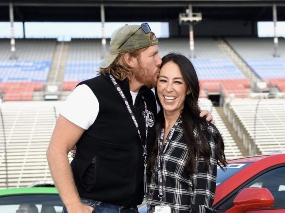 chip-and-joanna-gaines